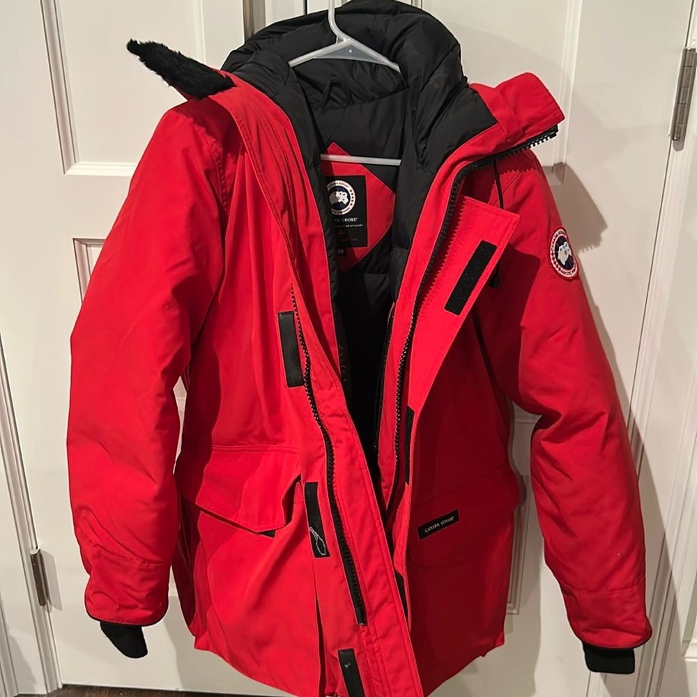 Canada Goose like new winter coat